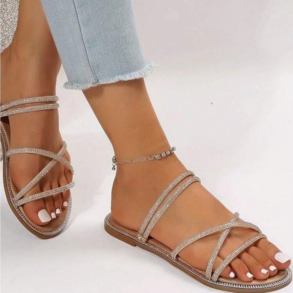 Rhinestone Decorated Sandals 👡 - Picture 2 of 3
